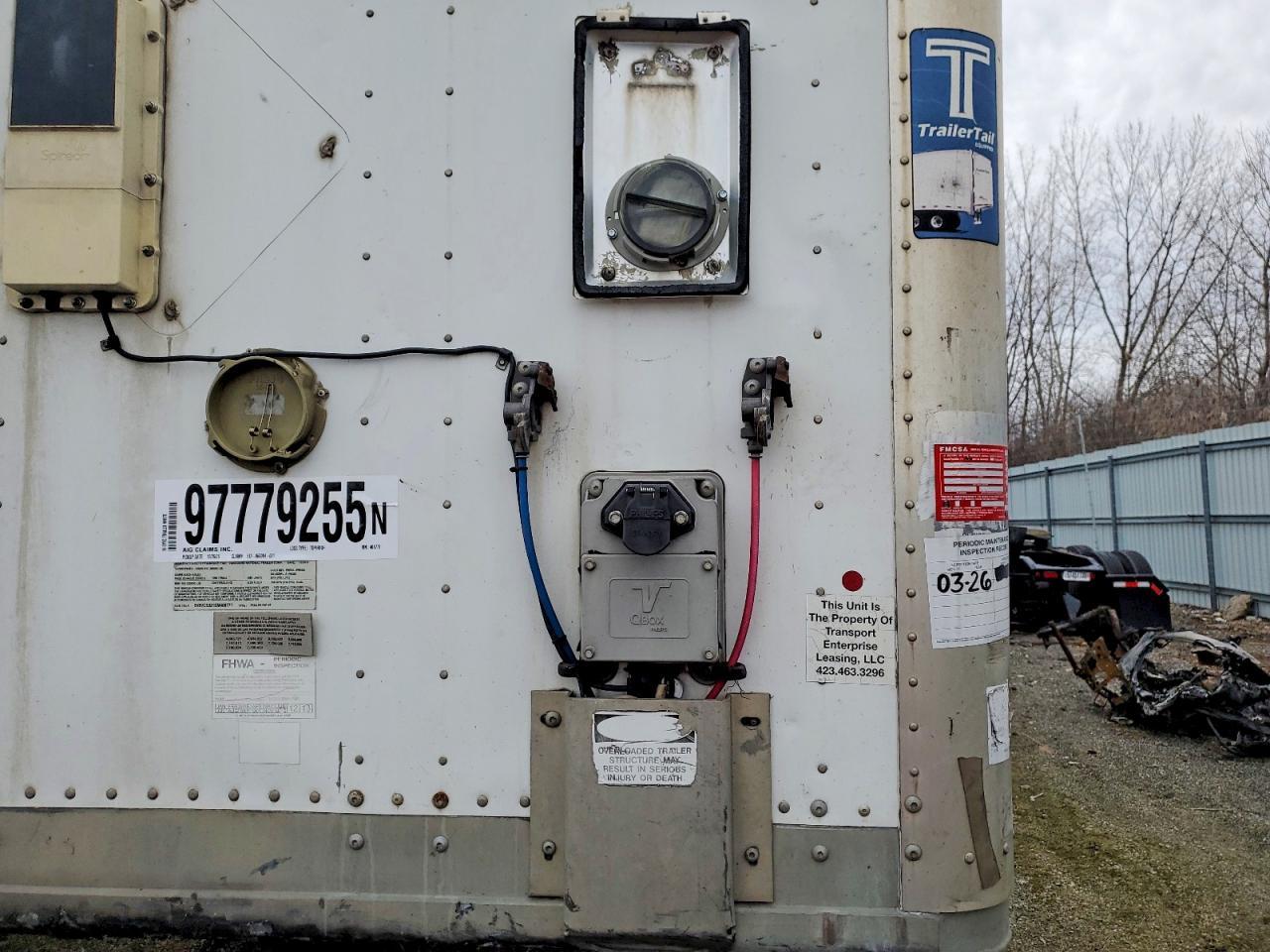 2014 Vanguard DRY Van Trailer