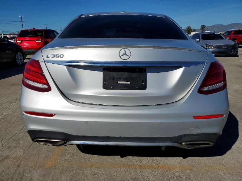 2017 Mercedes-Benz E 300
