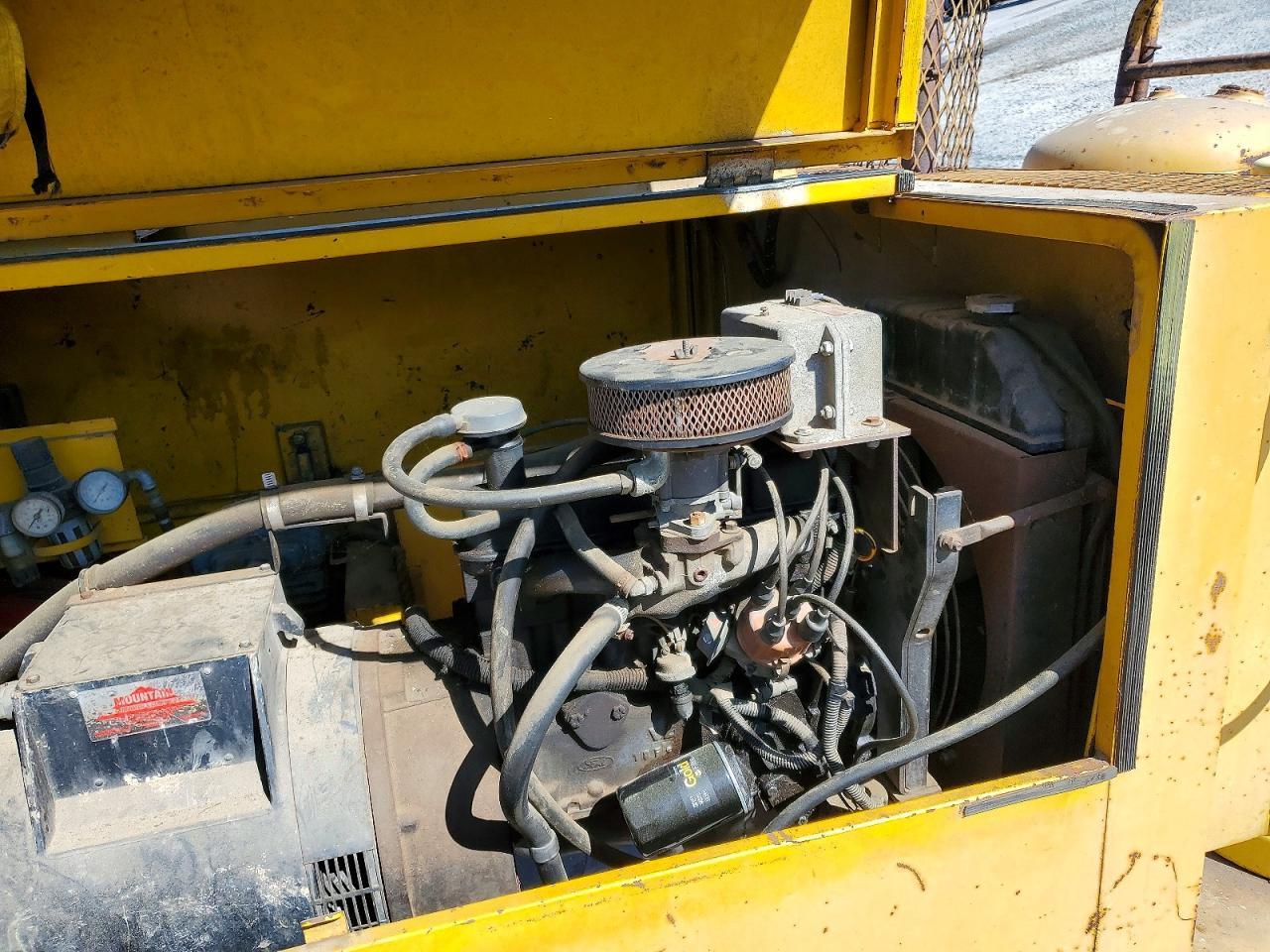 1989 Pelsue Manhole Support Trailer