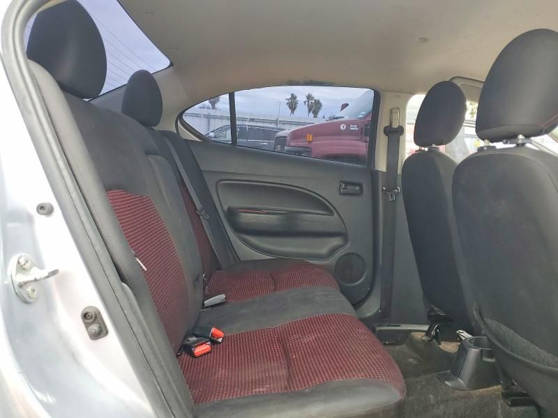 2020 Mitsubishi Mirage G4 se