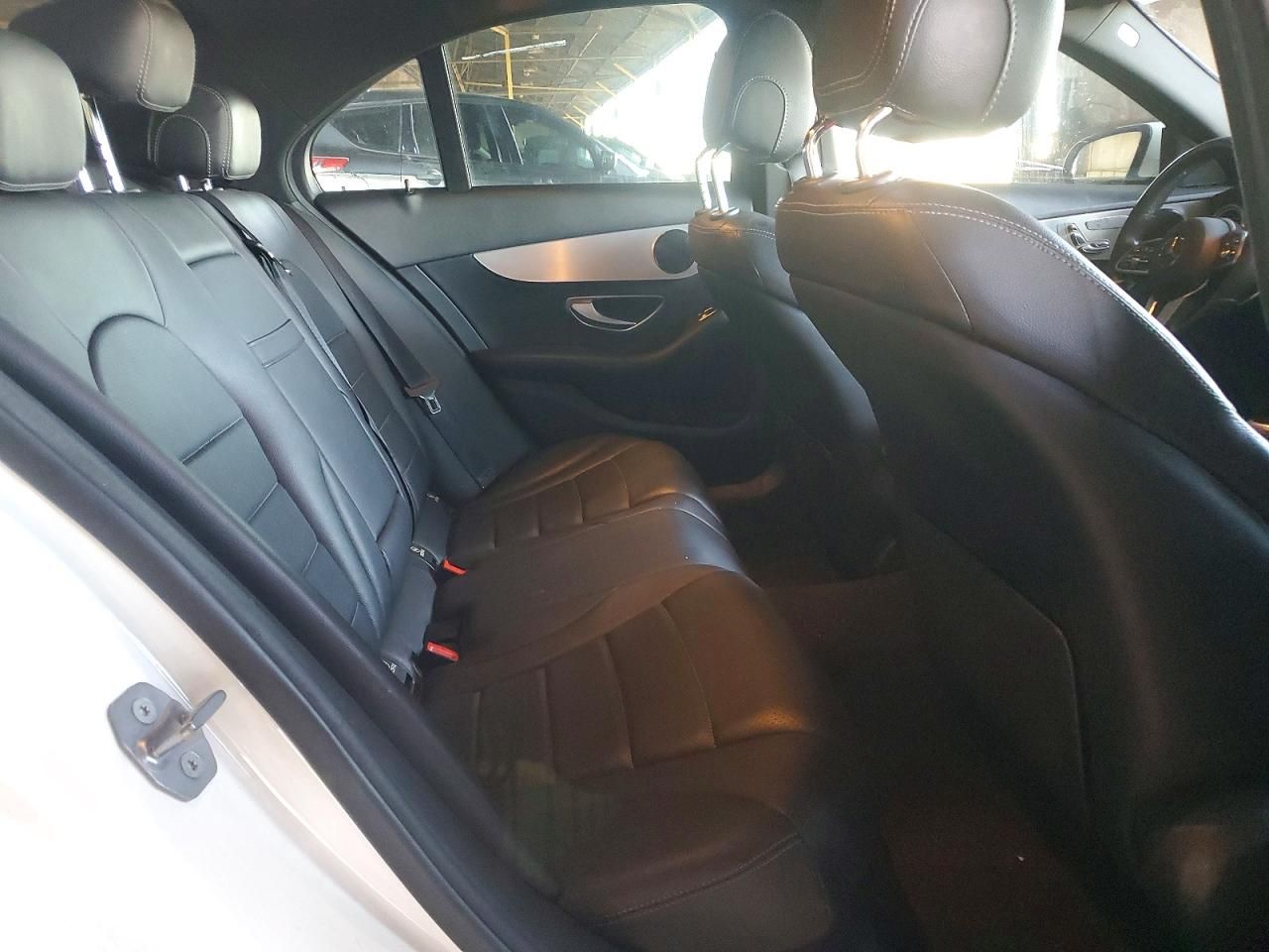 2019 Mercedes-Benz C300