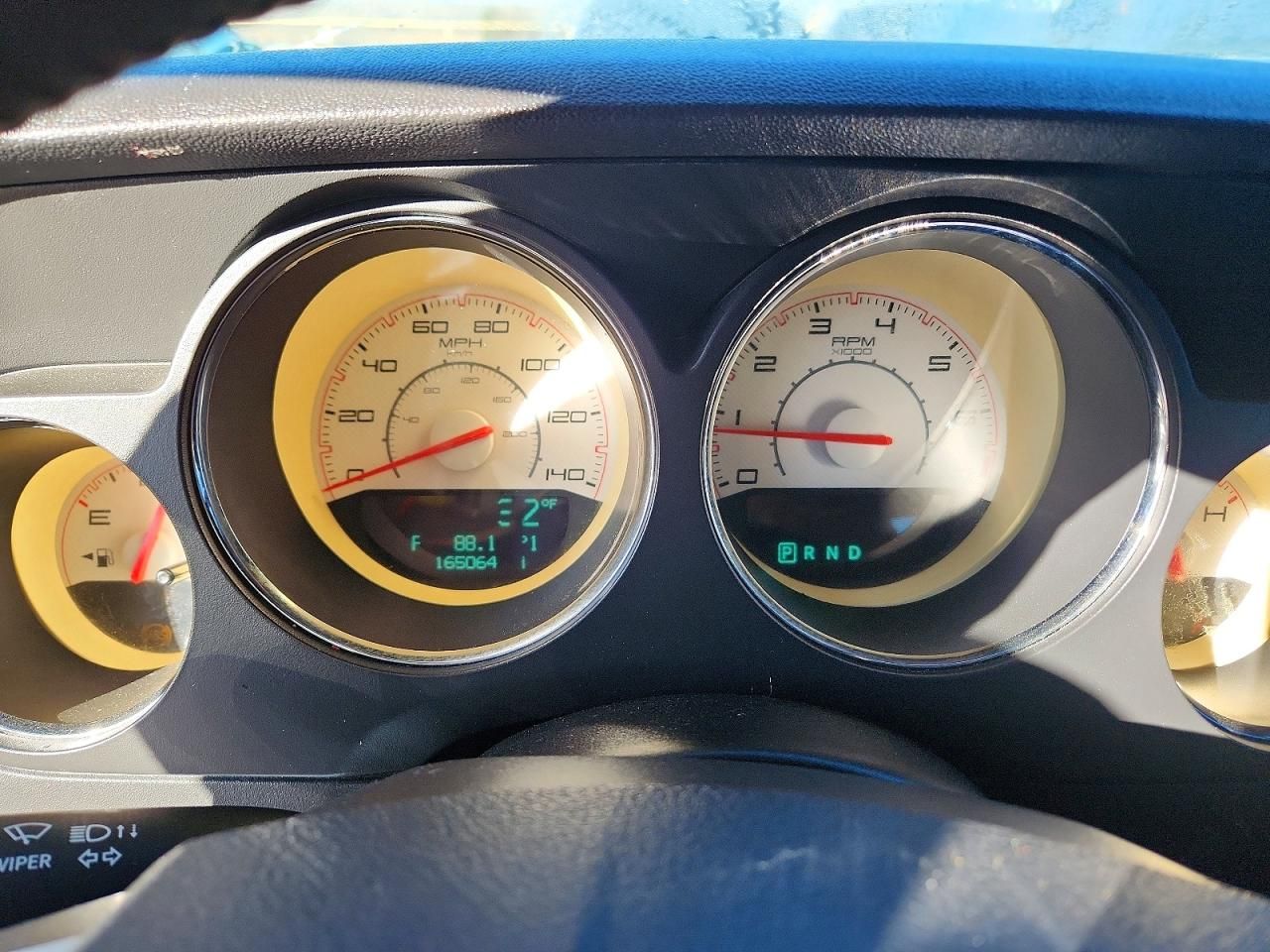 2013 Dodge Challenger sxt