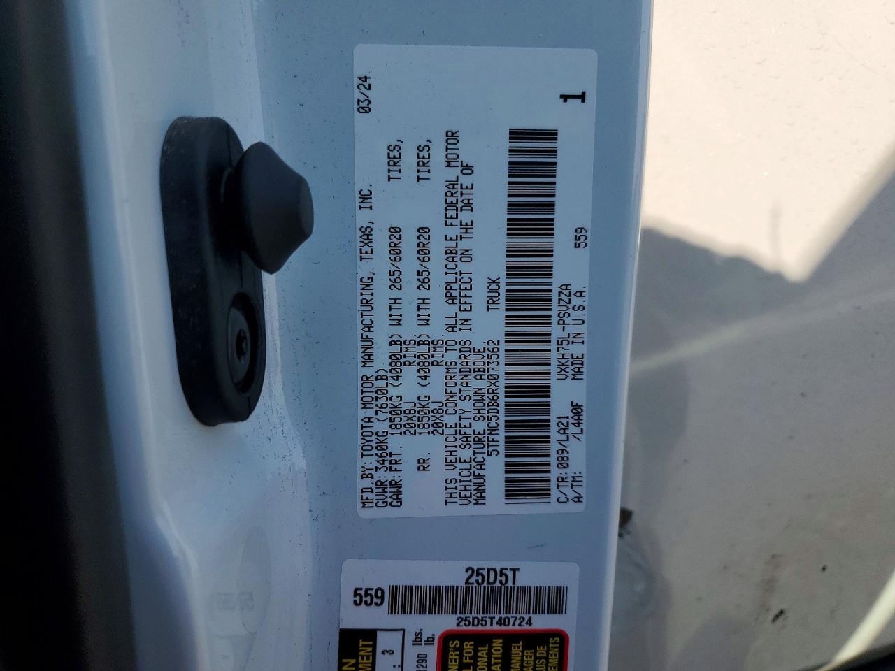 2024 Toyota Tundra Platinum HV