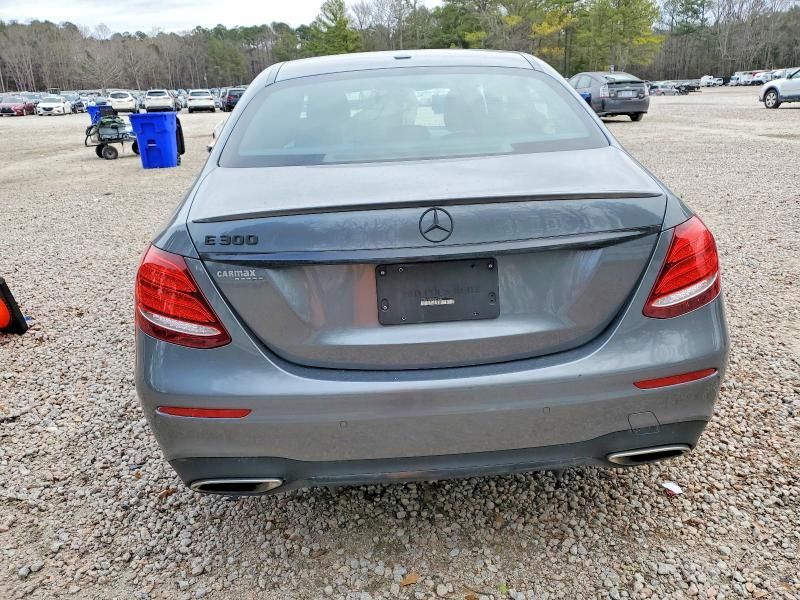 2019 Mercedes-Benz E 300