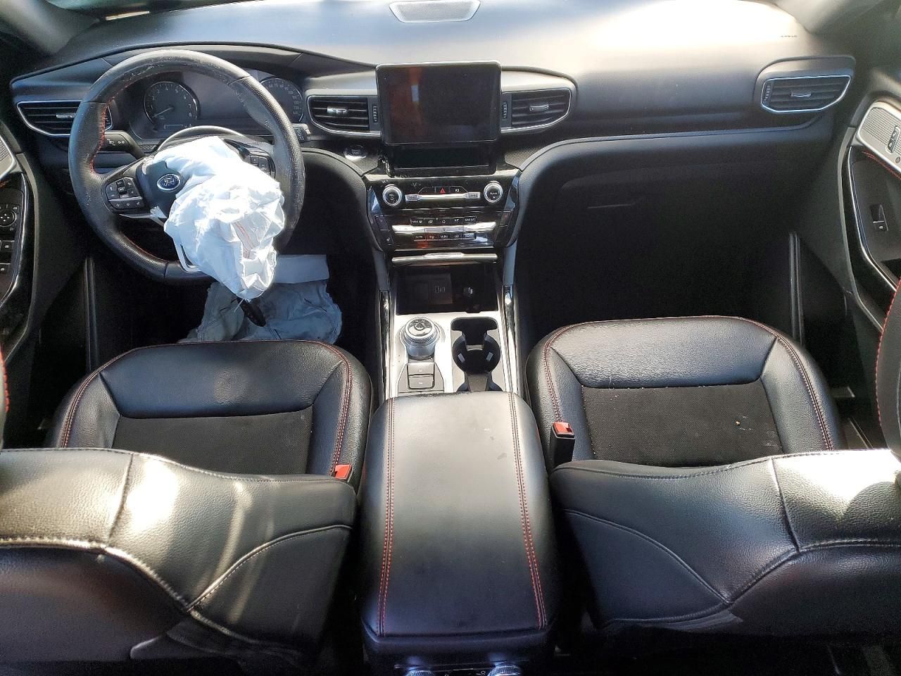 2022 Ford Explorer St-line