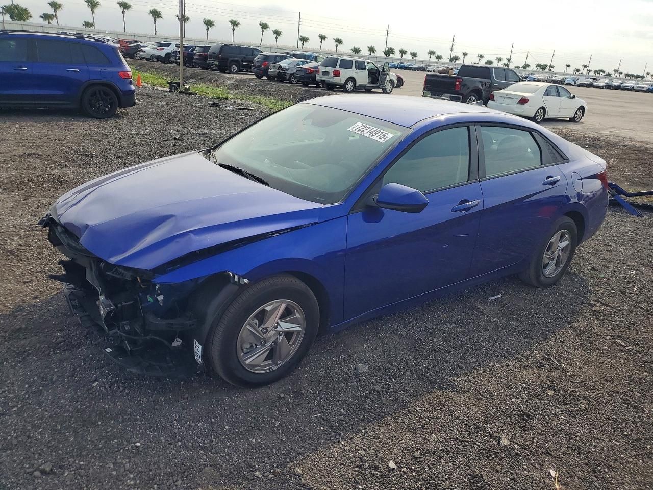 2025 Hyundai Elantra se