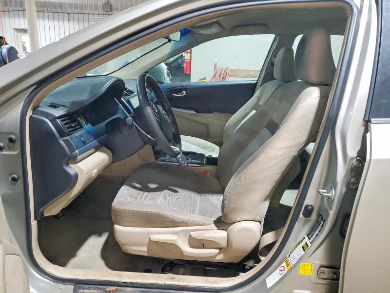 2014 Toyota Camry Hybrid