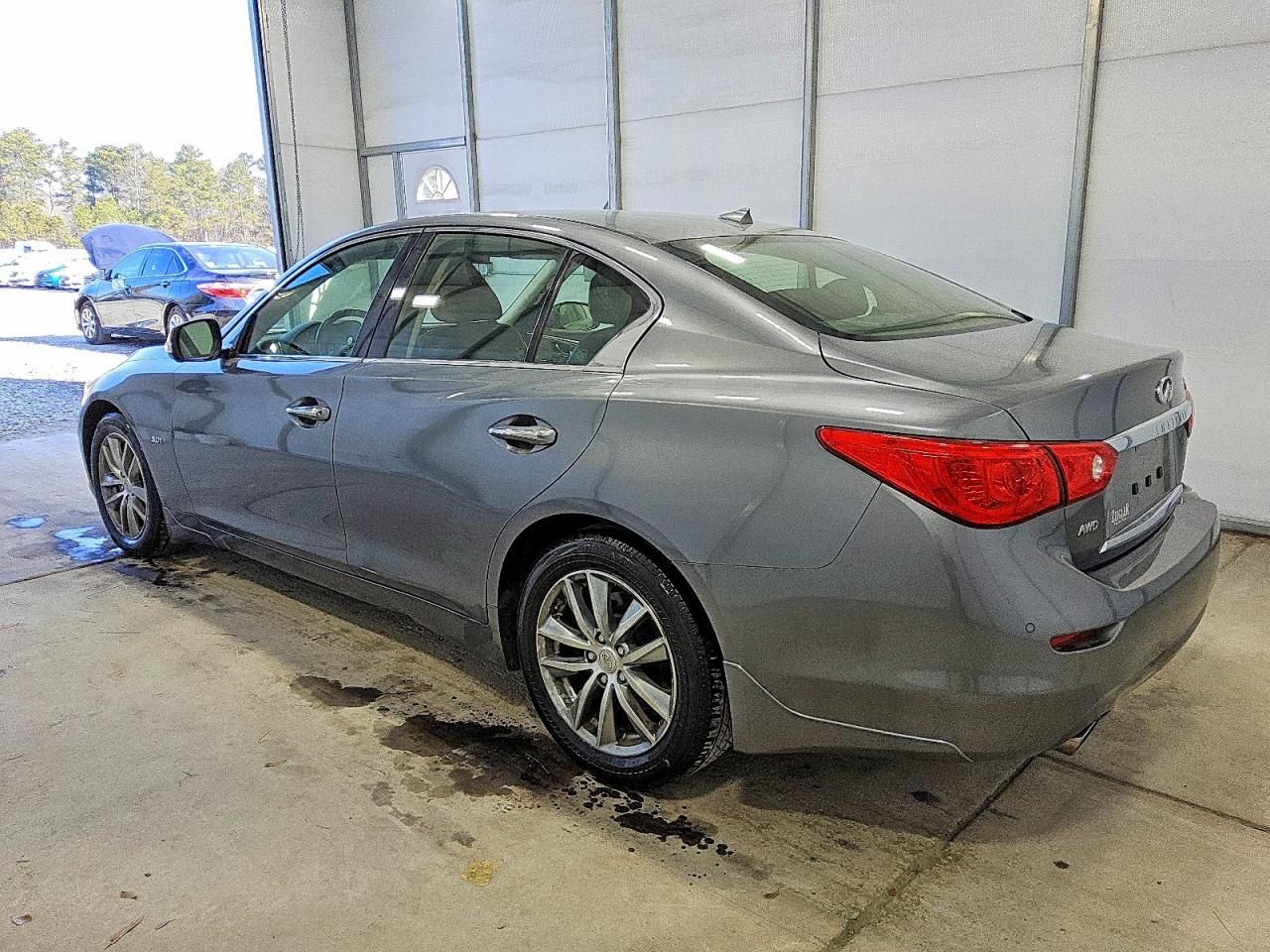 2016 Infiniti Q50 Premium