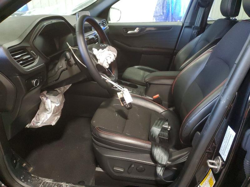2025 Ford Escape st Line