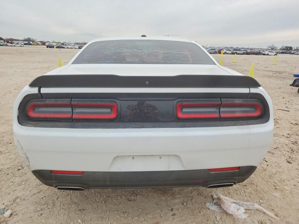 2021 Dodge Challenger sxt