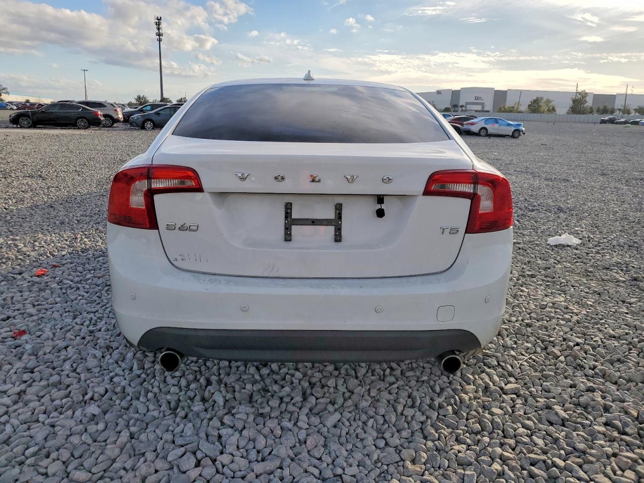 2013 Volvo S60 T5
