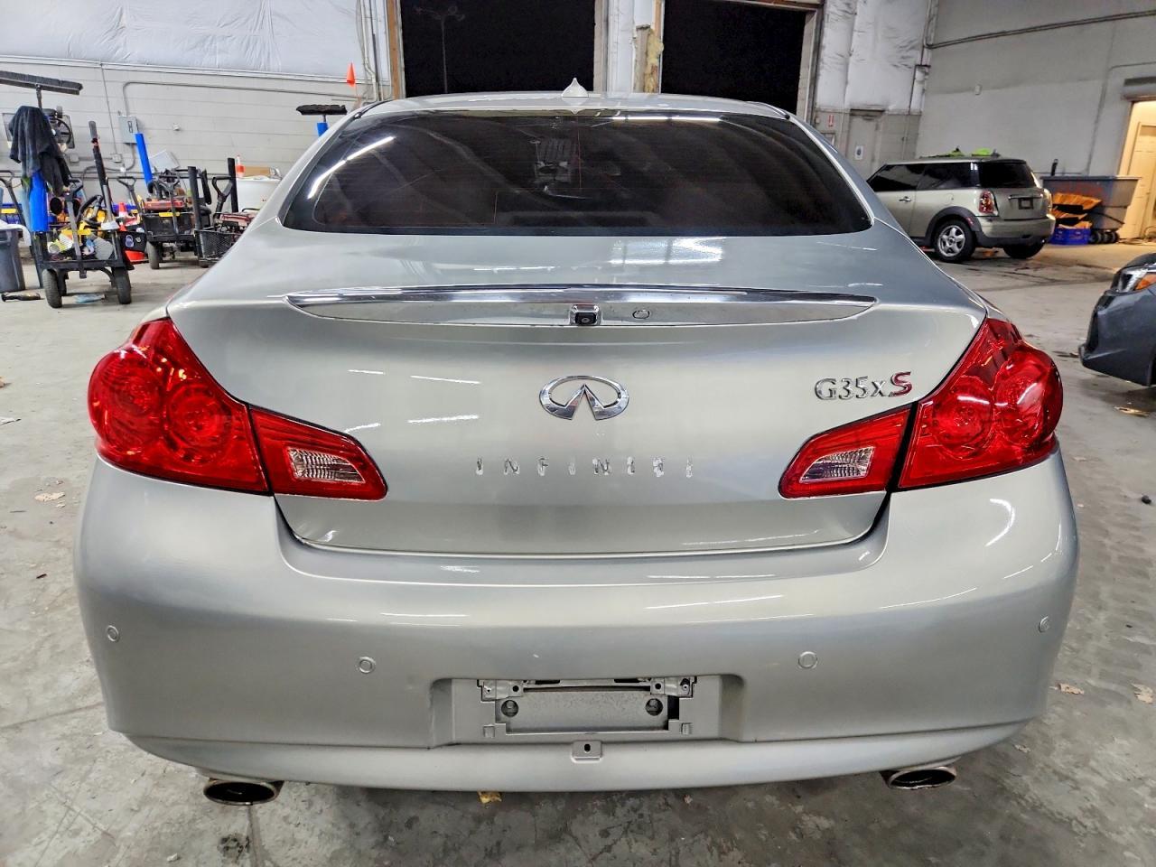 2008 Infinity G35 x