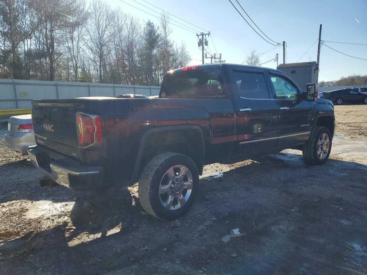 2018 GMC Sierra K2500 slt