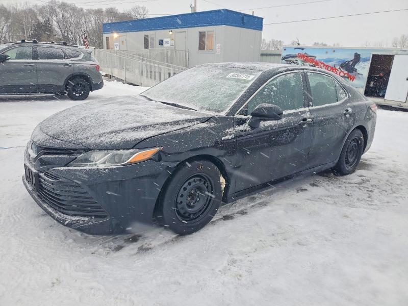 2020 Toyota Camry le