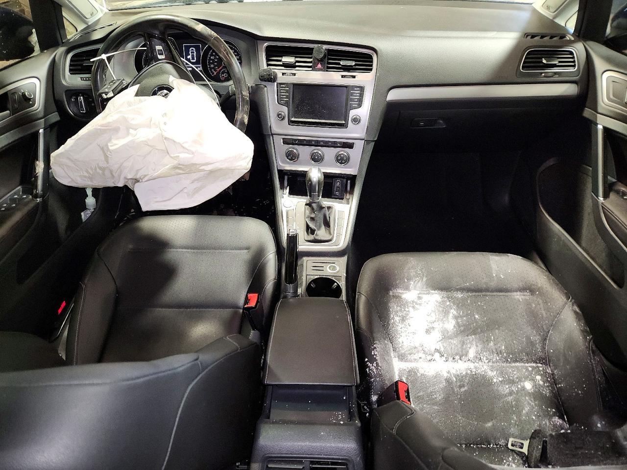 2016 Volkswagen Golf S/se