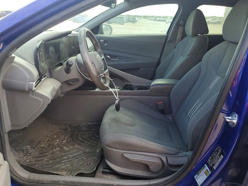 2023 Hyundai Elantra sel