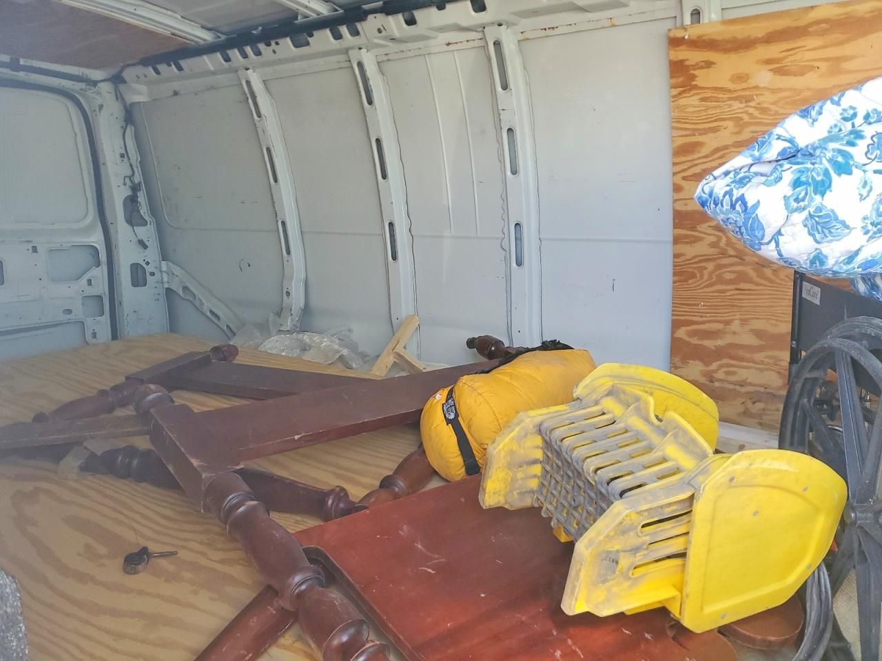 2005 Chevrolet Express G2500