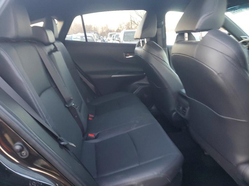 2023 Toyota Venza le