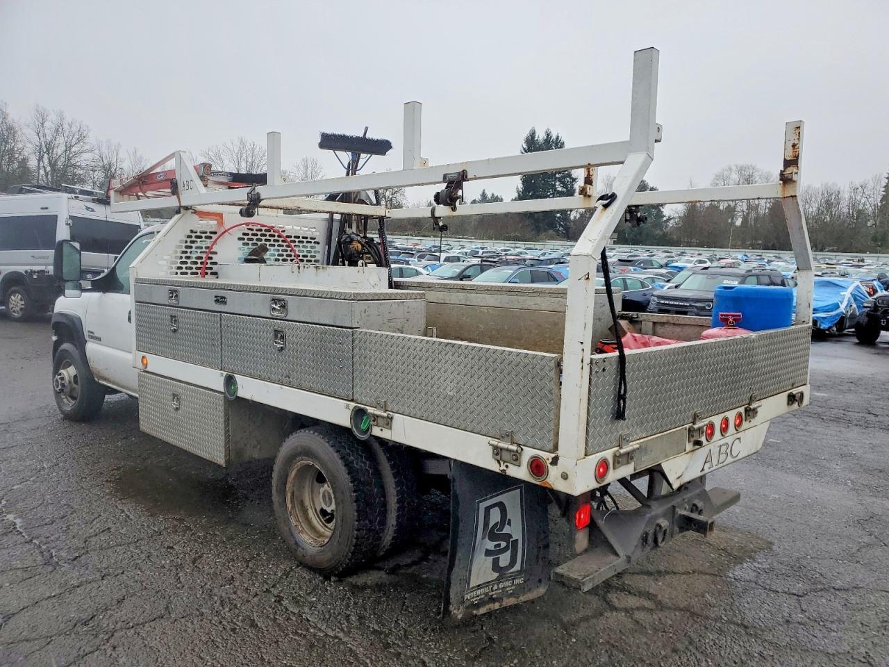 2007 GMC New Sierra Utility / Service Truck