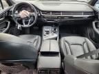 2017 Audi Q7 Prestige
