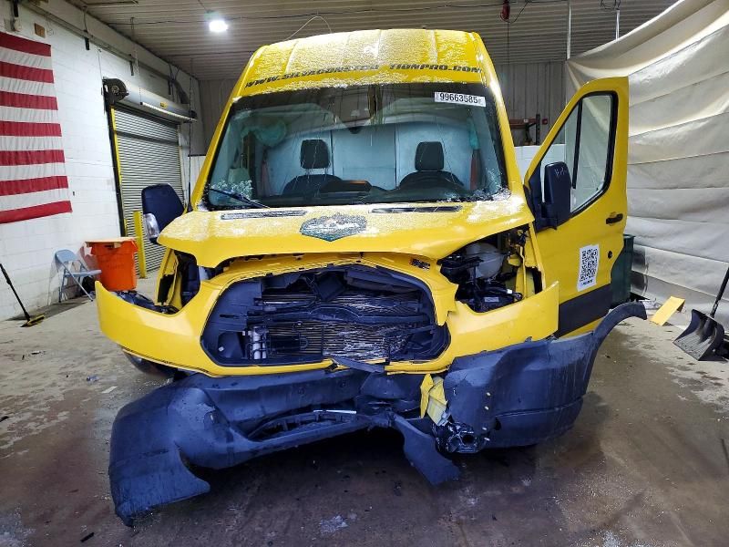 2019 Ford Transit T-250