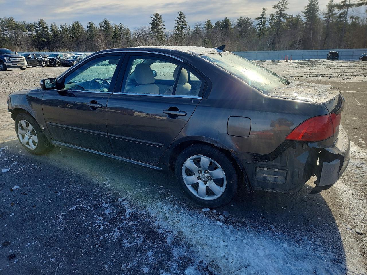 2010 KIA Optima lx