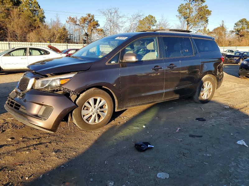 2017 KIA Sedona lx