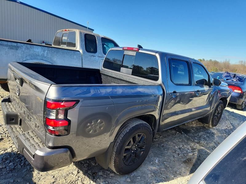 2026 Nissan Frontier s