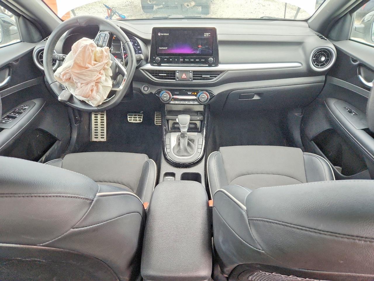 2022 KIA Forte gt Line