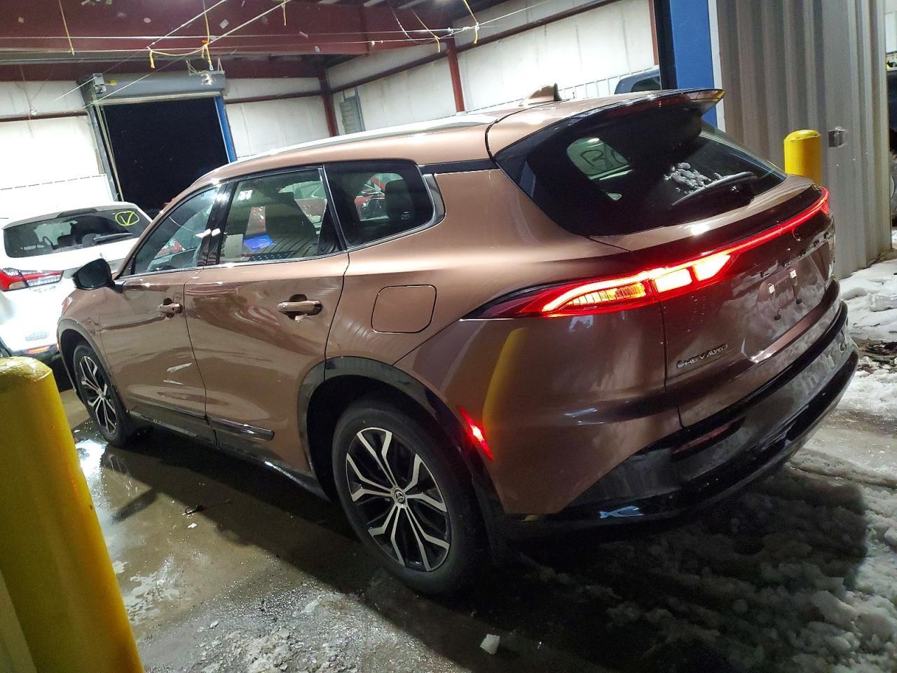 2025 Toyota Crown Signia xle