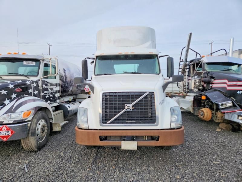 2018 Volvo Vnl Semi Truck