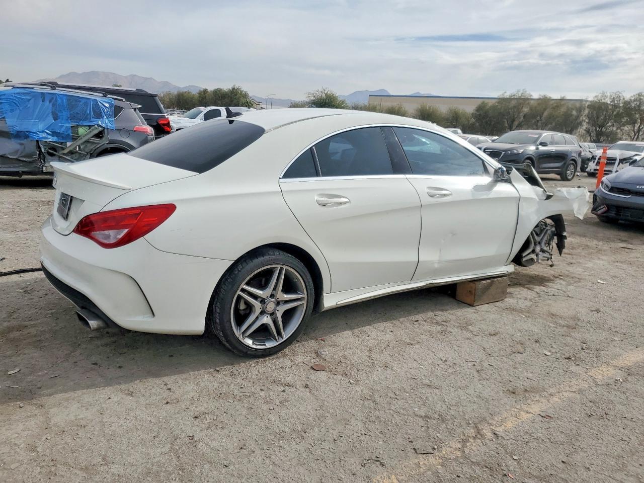 2014 Mercedes-Benz Cla 250