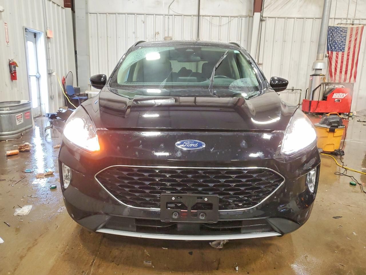 2020 Ford Escape sel