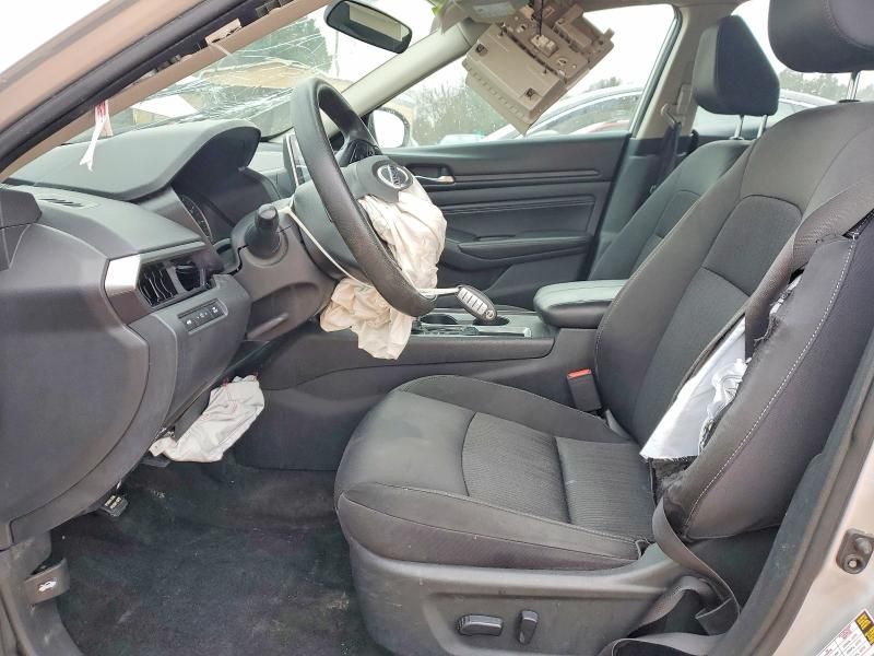 2019 Nissan Altima s