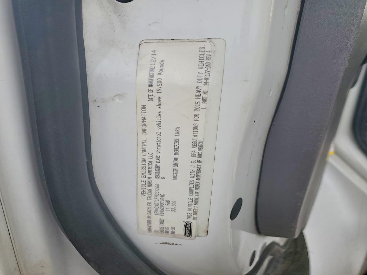 2015 Freightliner Business Class M2 BOX Truck