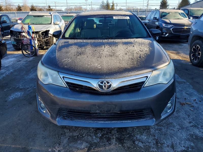 2014 Toyota Camry xle