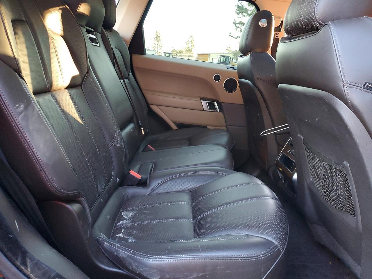 2016 Land Rover Range Rover Sport hse