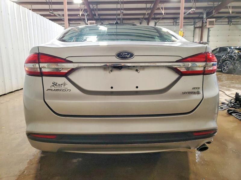 2018 Ford Fusion se Hybrid