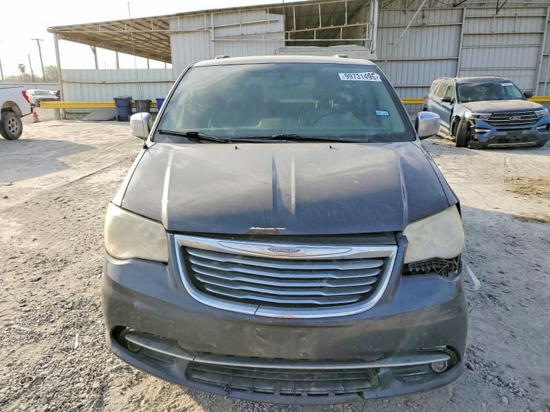 2014 Chrysler Town & Country Touring l