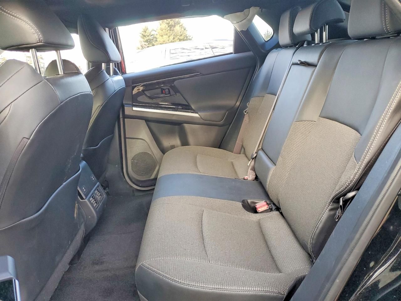 2024 Toyota Bz4x xle