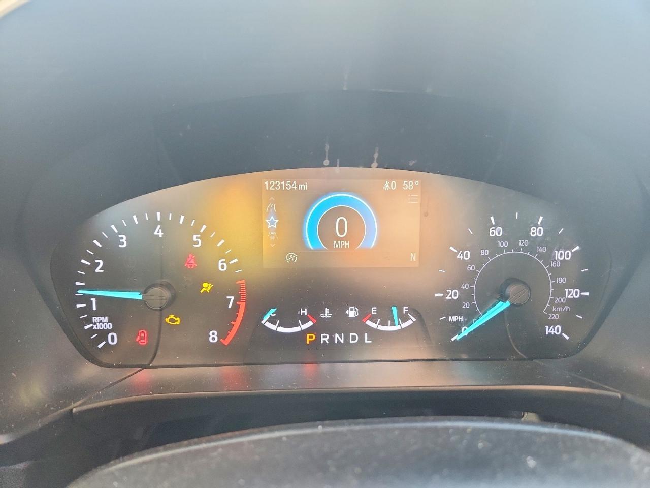 2020 Ford Escape se
