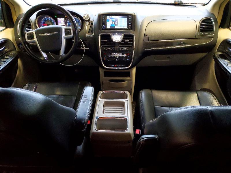 2014 Chrysler Town & Country Touring
