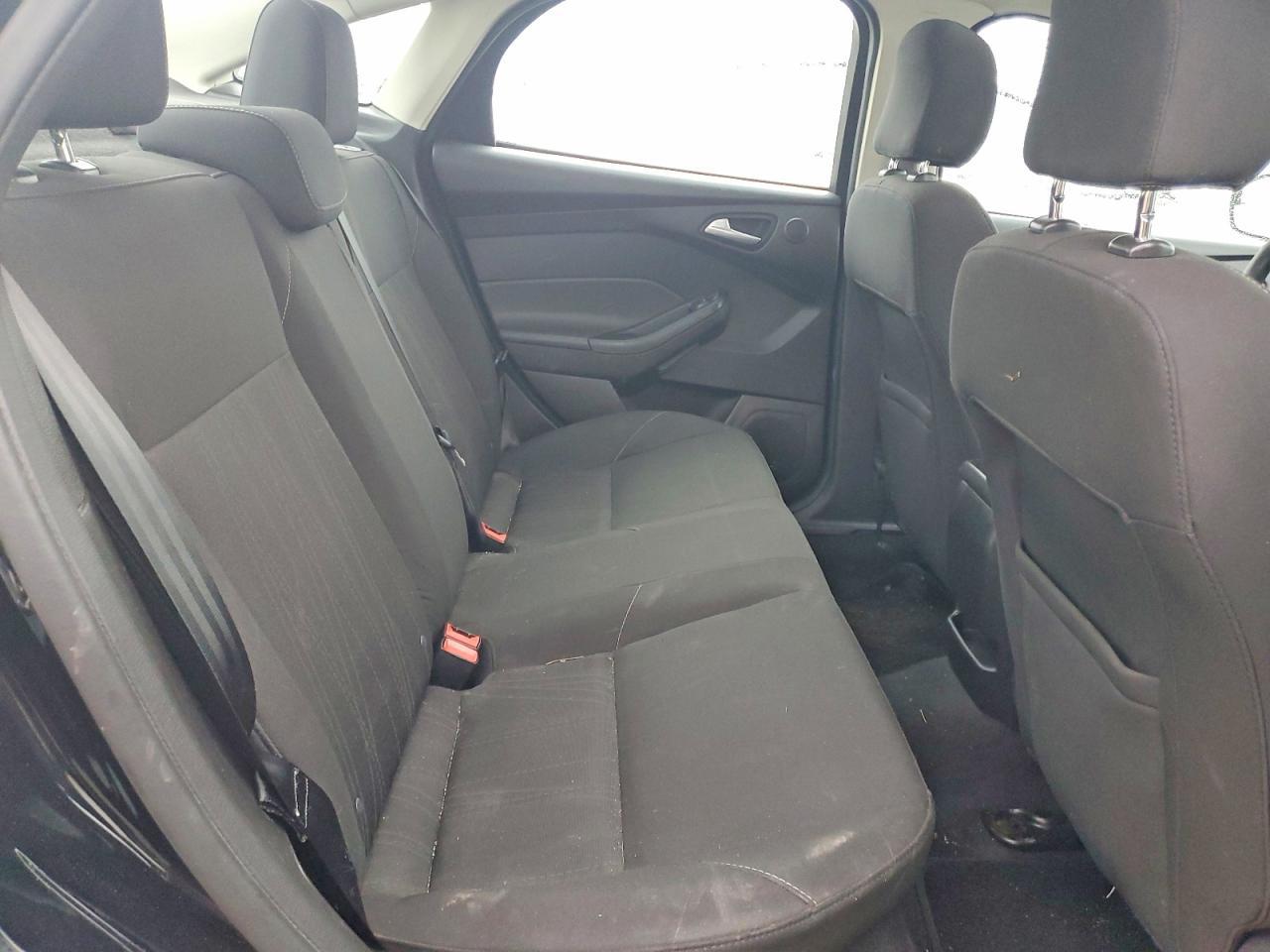2017 Ford Focus sel