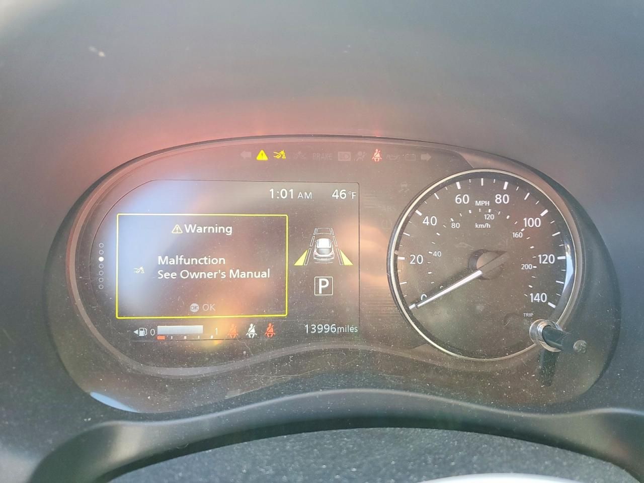 2024 Nissan Kicks sr