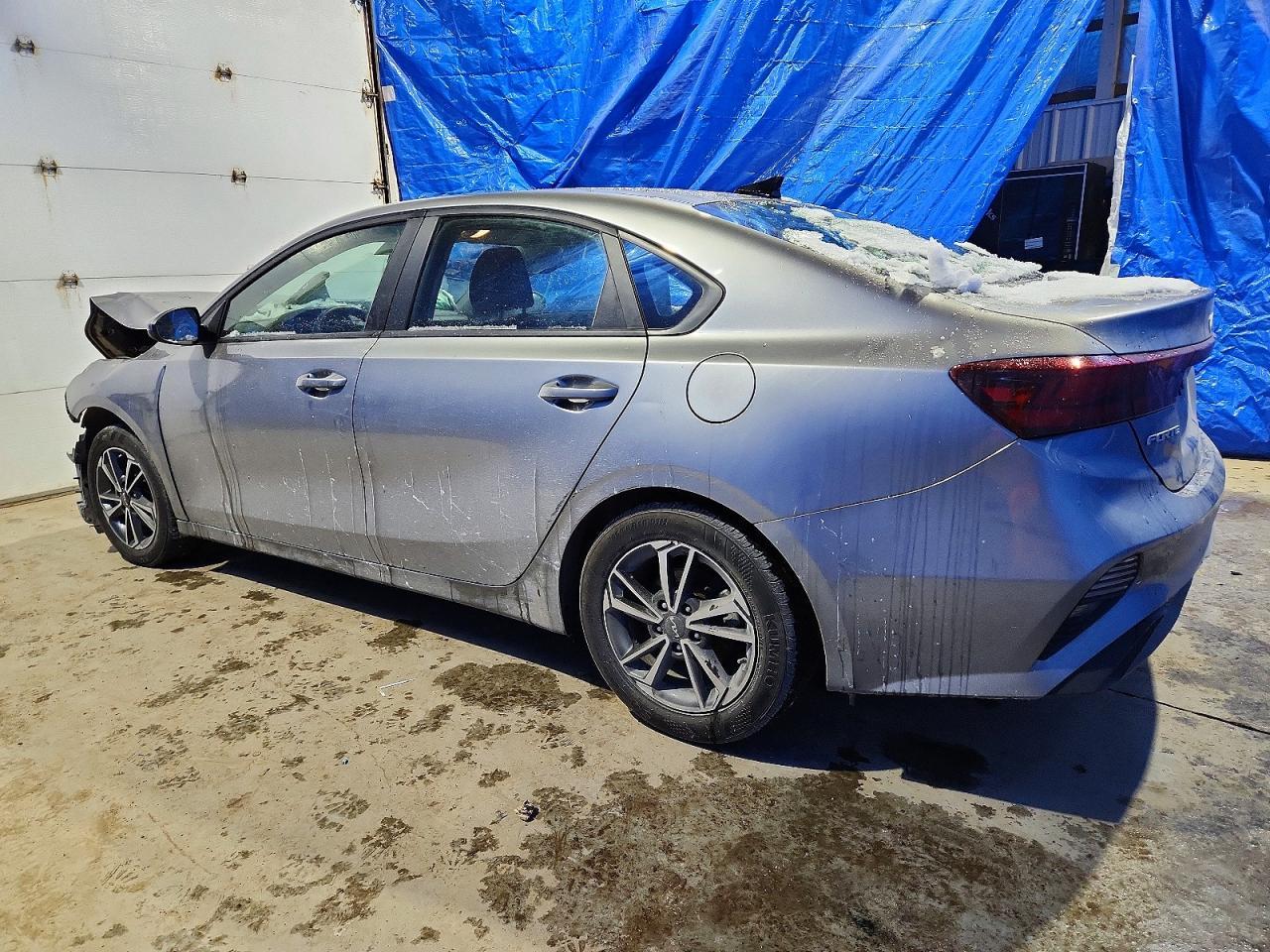 2024 KIA Forte lx