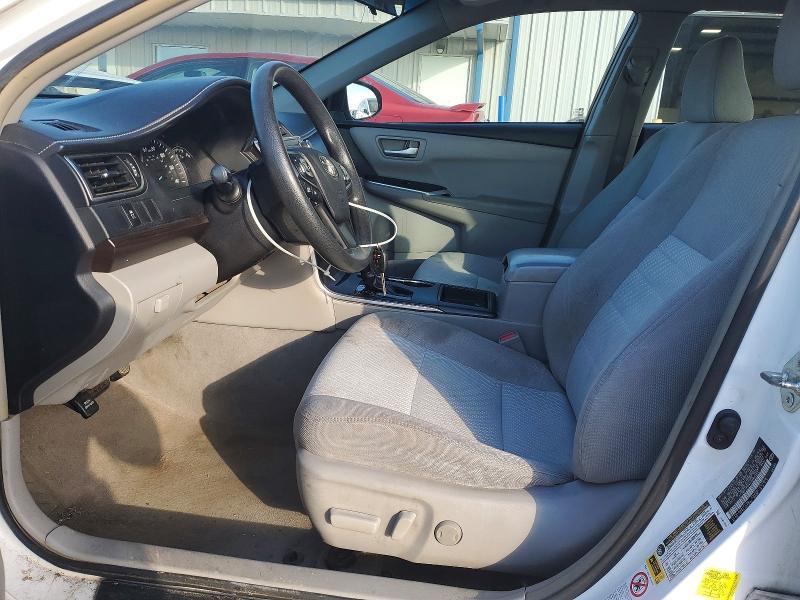 2015 Toyota Camry le