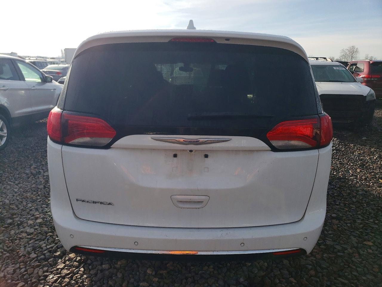 2018 Chrysler Pacifica Touring Plus