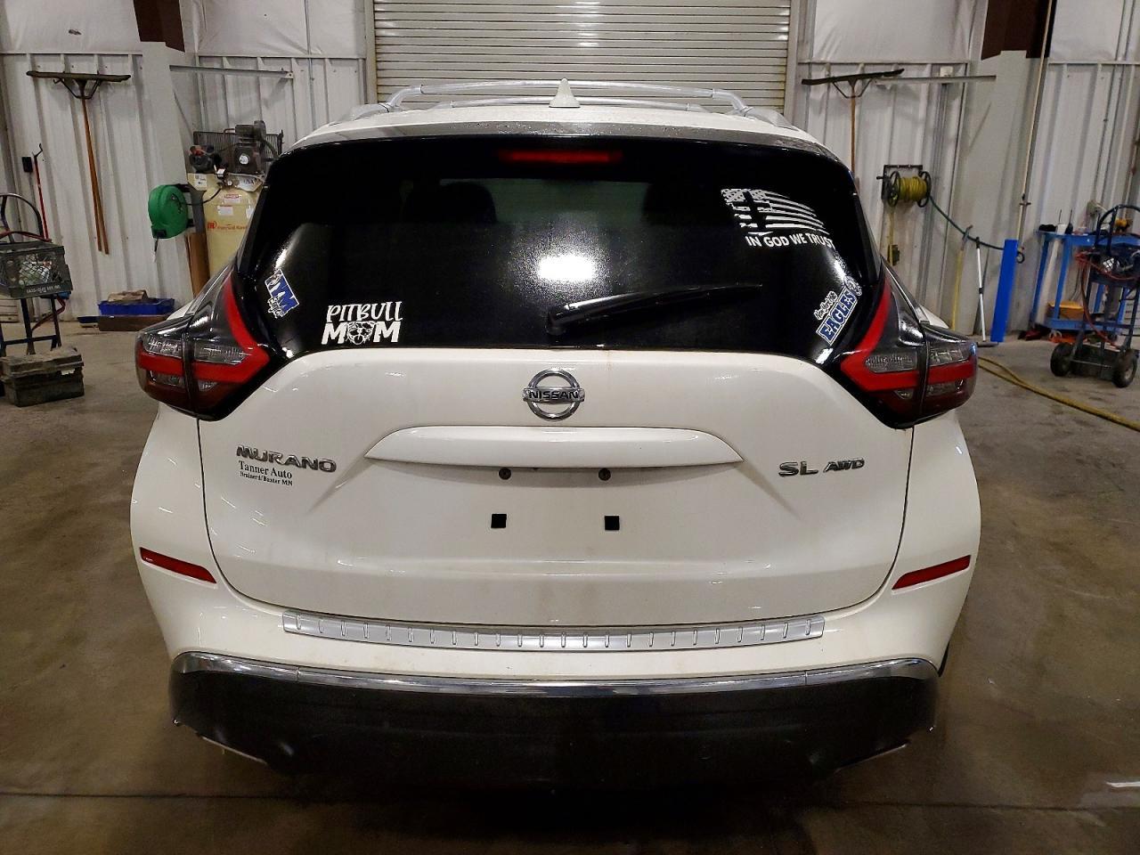 2019 Nissan Murano s