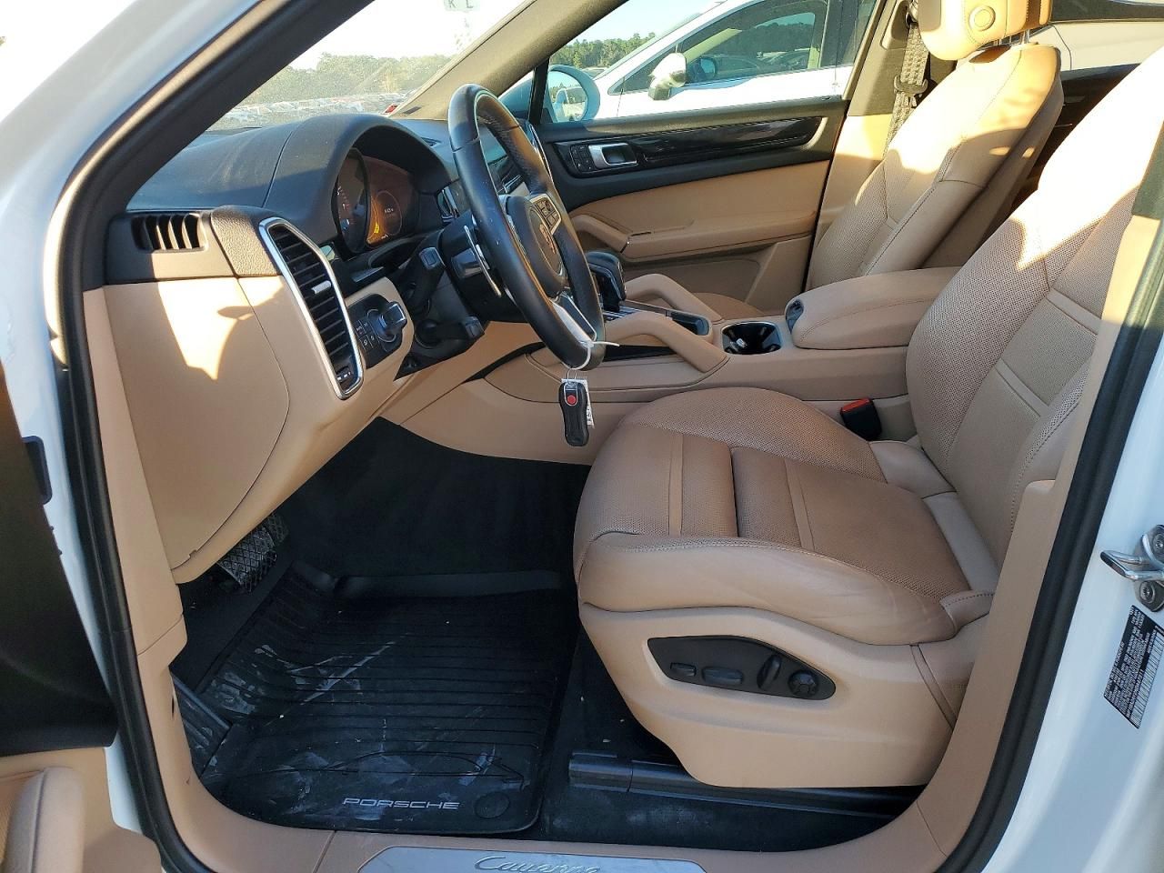 2022 Porsche Cayenne Coupe