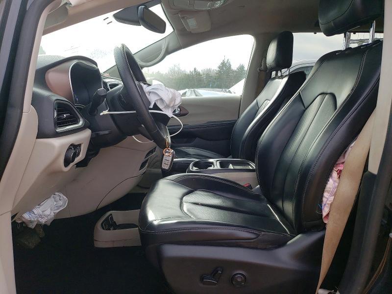 2020 Chrysler Voyager lxi